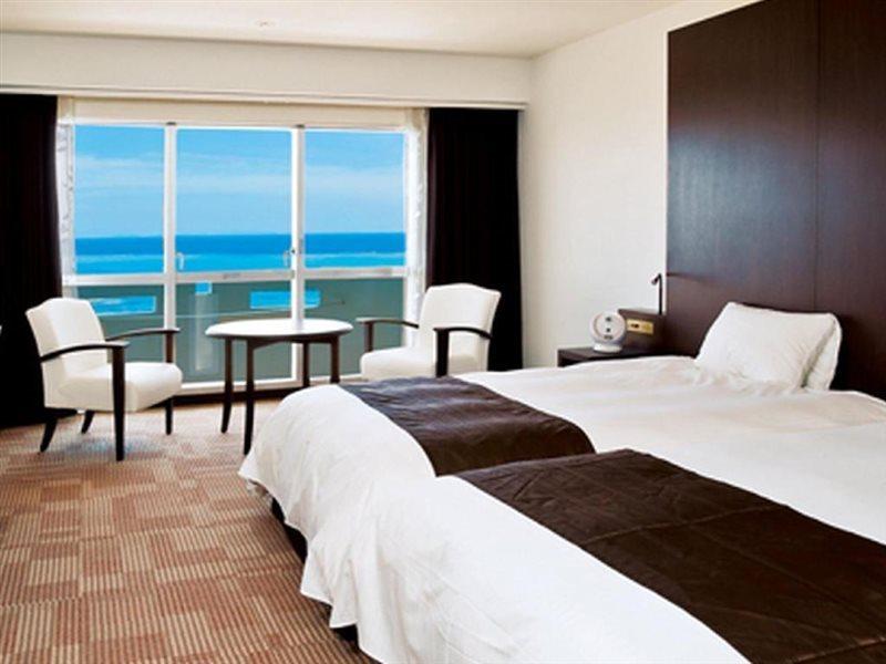 Royal Okinawa Zanpamisaki 4*